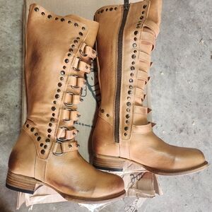 Freebird Tan Lace-Up Leather Boots